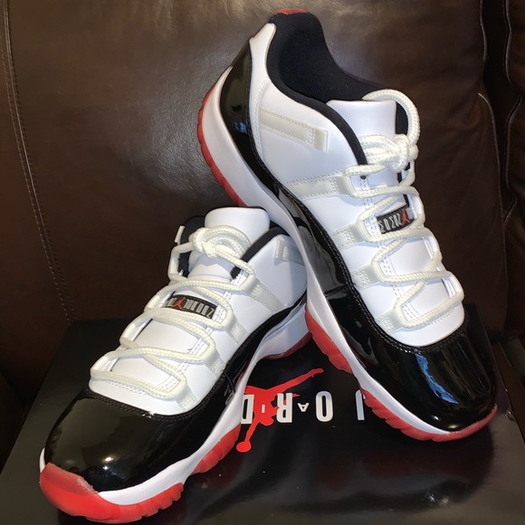 Air Jordan Concord Bred 11s Low top Size 10 - Picture 2 of 6